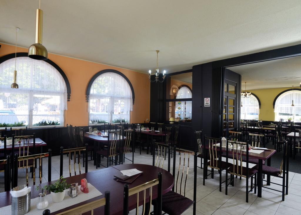 Hotel U Jezirka Liberec Luaran gambar