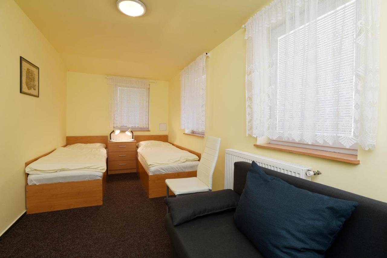 Hotel U Jezirka Liberec Luaran gambar